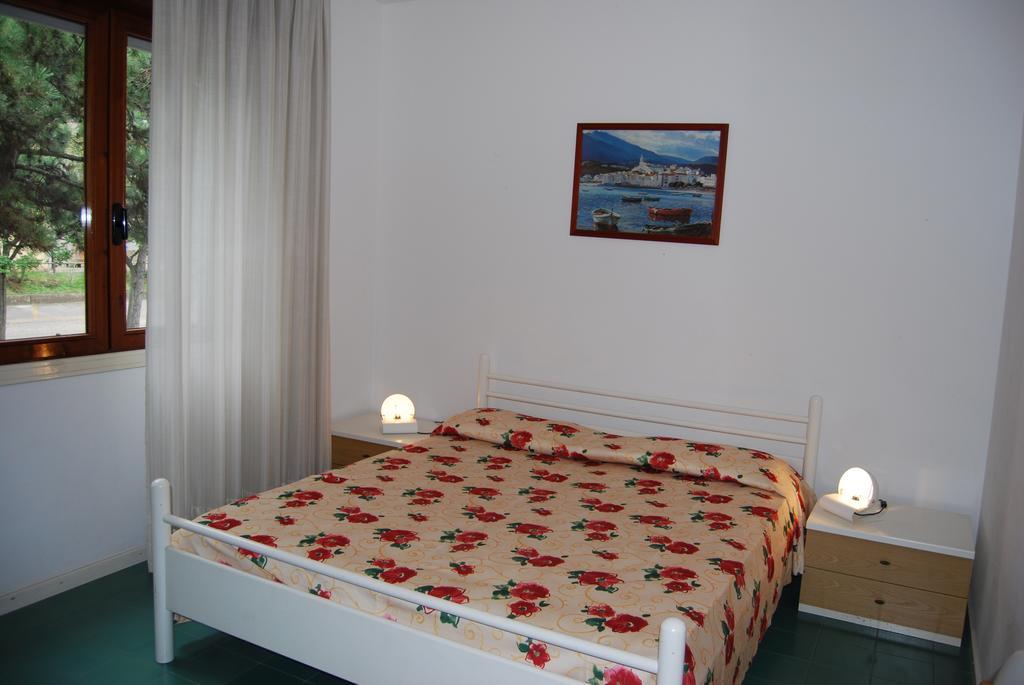 Appartamenti Vacanza Albatros Lignano Sabbiadoro Exteriör bild